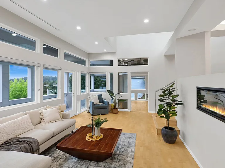 213 Sea Pines Ln — Photo 18