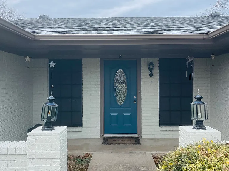 3306 Azalea Dr — Photo 1