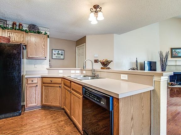 5th image of 5116 Boxwood Ln