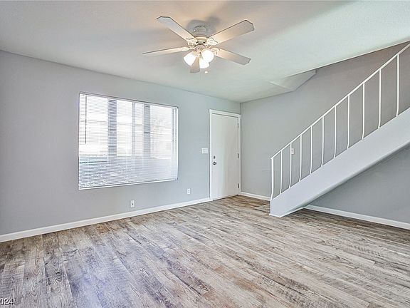 3rd image of 6031 Bromley Ave