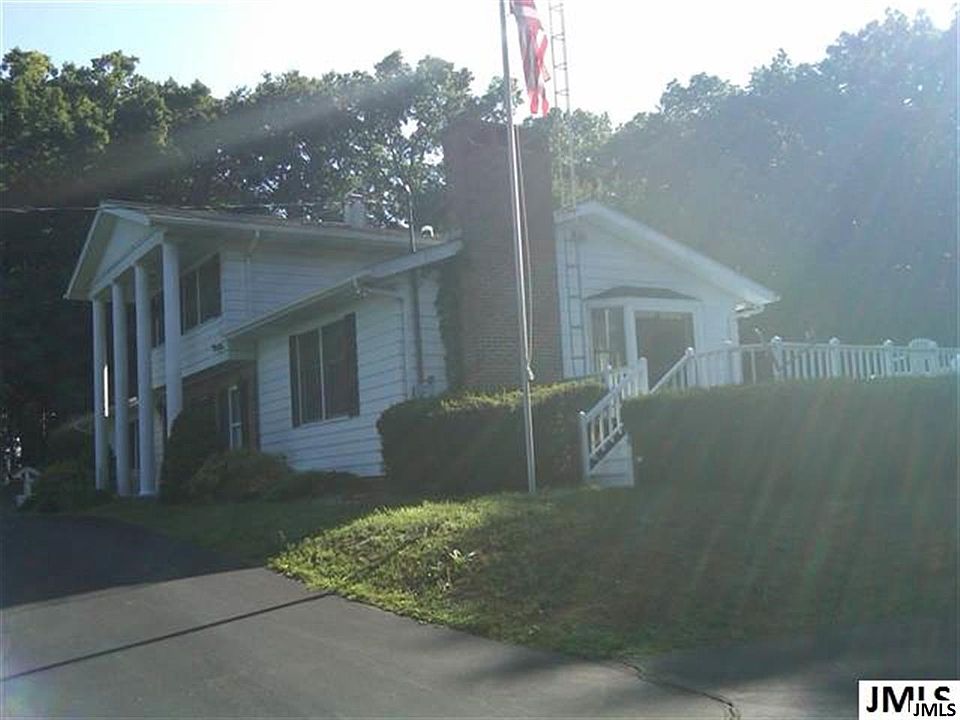 1st image of 4141 Wellman Rd