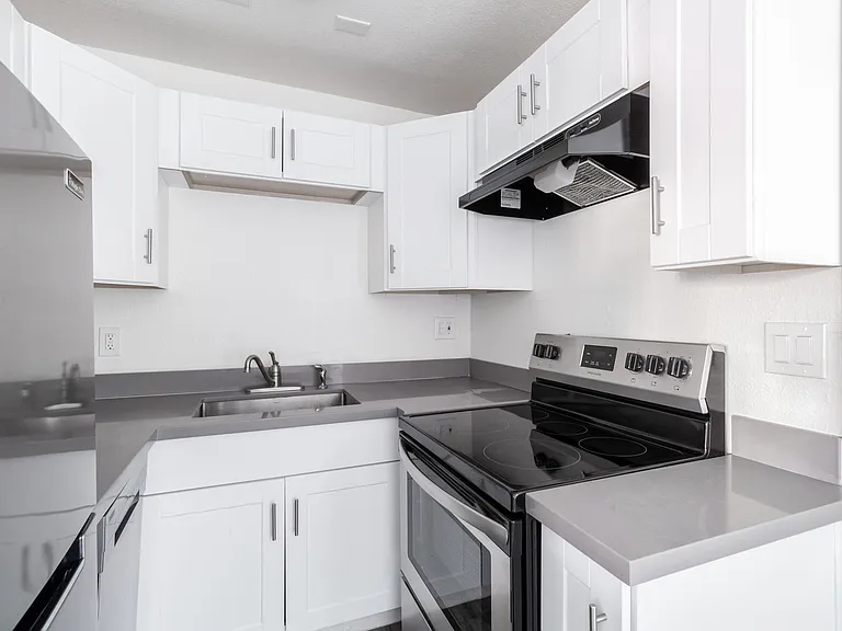 3438 N. 37th St. — Photo 3