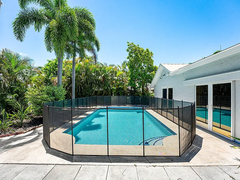 1402 Cormorant Rd — Photo 29