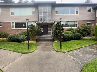 2520 32nd Ave W #107, Seattle, WA