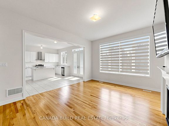 5th image of 234 Chippewa Ave