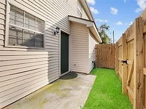 737 Heavens Dr #2 — Photo 11