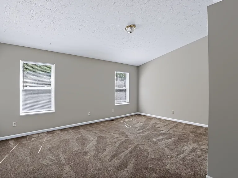 5439 Lake Boggs St — Photo 32