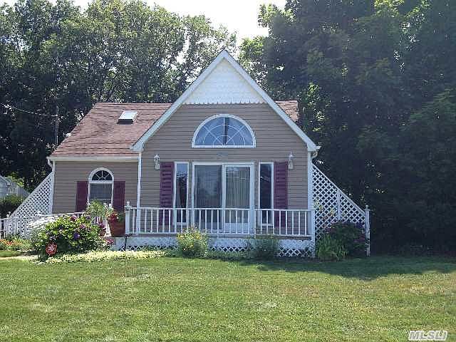 1st image of 20 Seacliff Ave