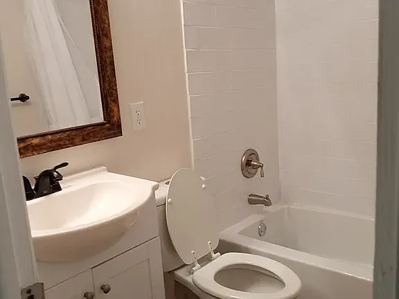 308 Woodlawn Ave — Photo 6