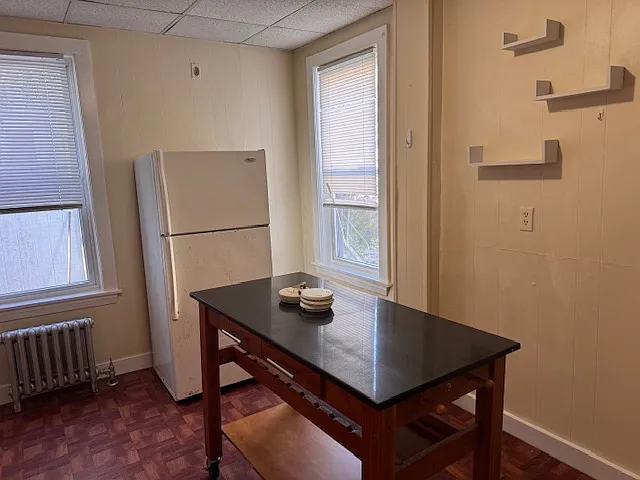 2 bed, 750 sqft, $2,250 — Photo 4