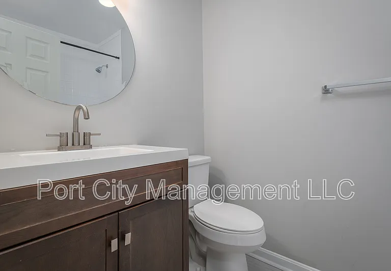 16 Taiper Ct #1 — Photo 24