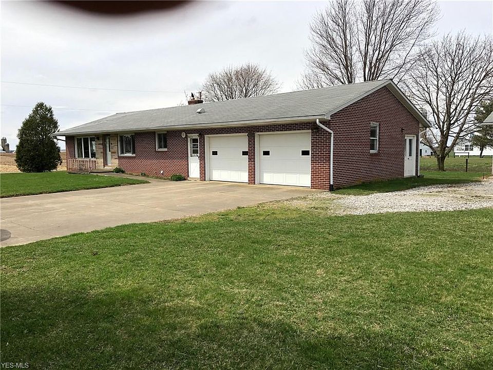 2nd image of 11856 Emerson Rd