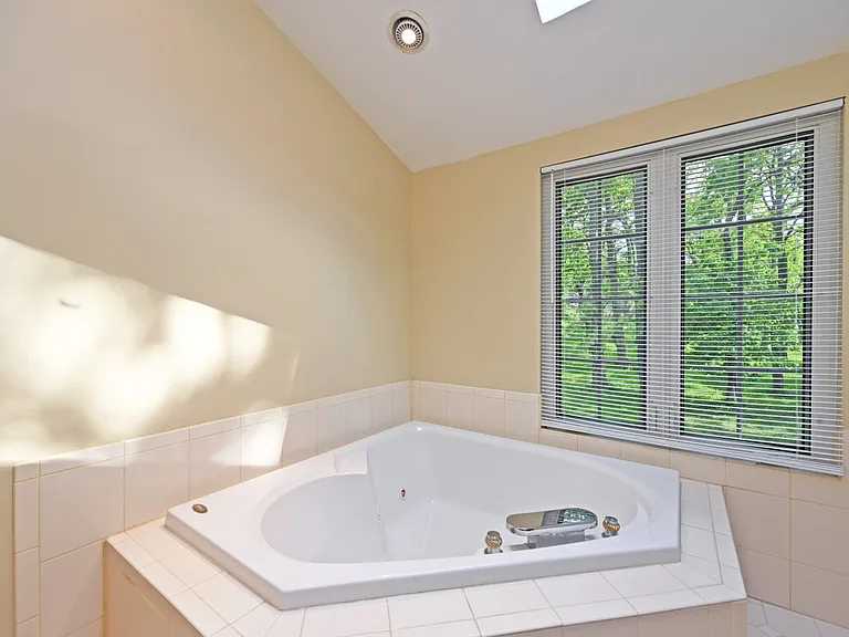 7777 Kugler Mill Rd — Photo 18