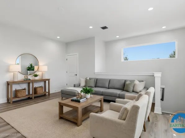 3611 N 54th St #3, Tampa, FL 33619