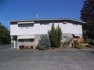 2 Hall Ave, Yakima, WA 98902
