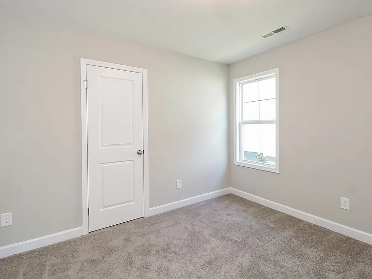 209 Partee St — Photo 9