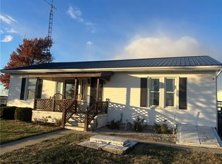 1011 County Road 1600e, Sullivan, IL 61951