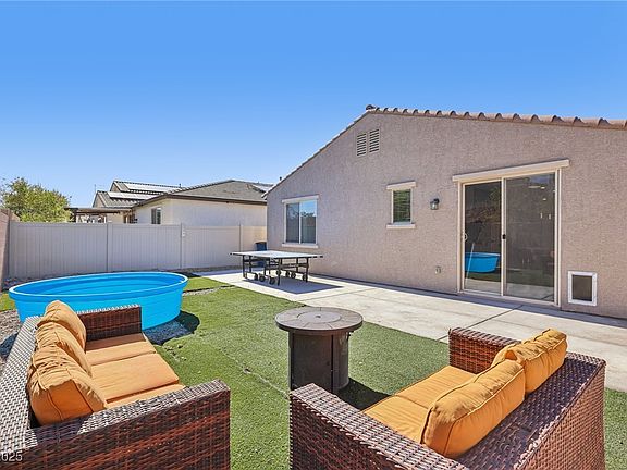 4th image of 2552 Dollison Ave