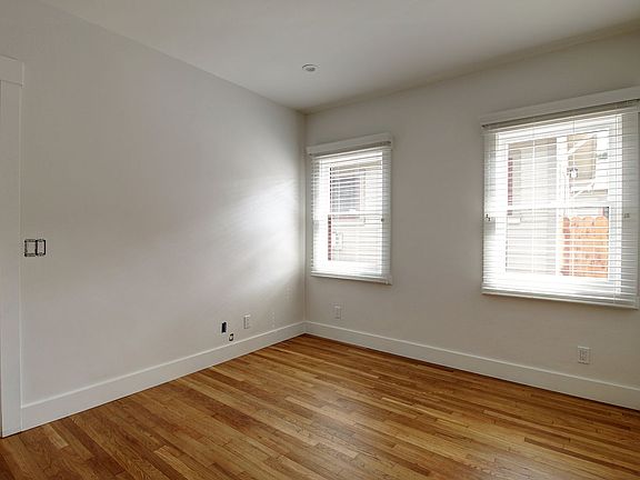 5th image of 617 De La Vina St #623-H