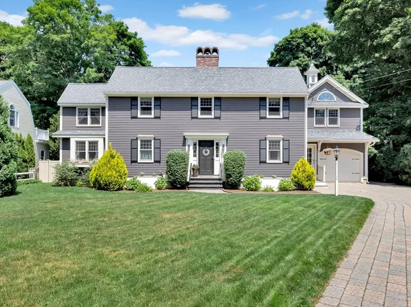 7 Reilly Ave, Newburyport, MA 01950