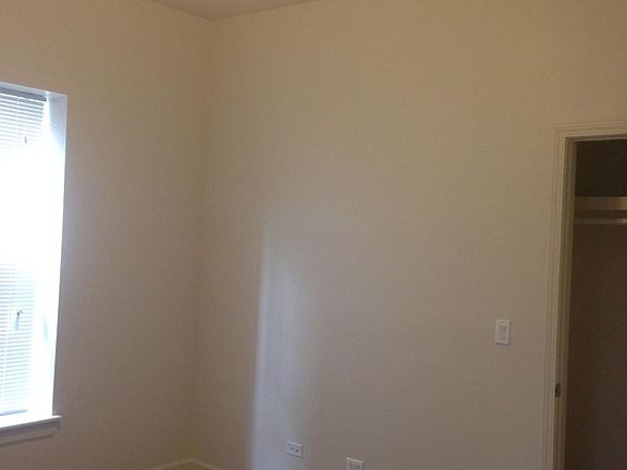 5th image of 5727 S Calumet Ave #3