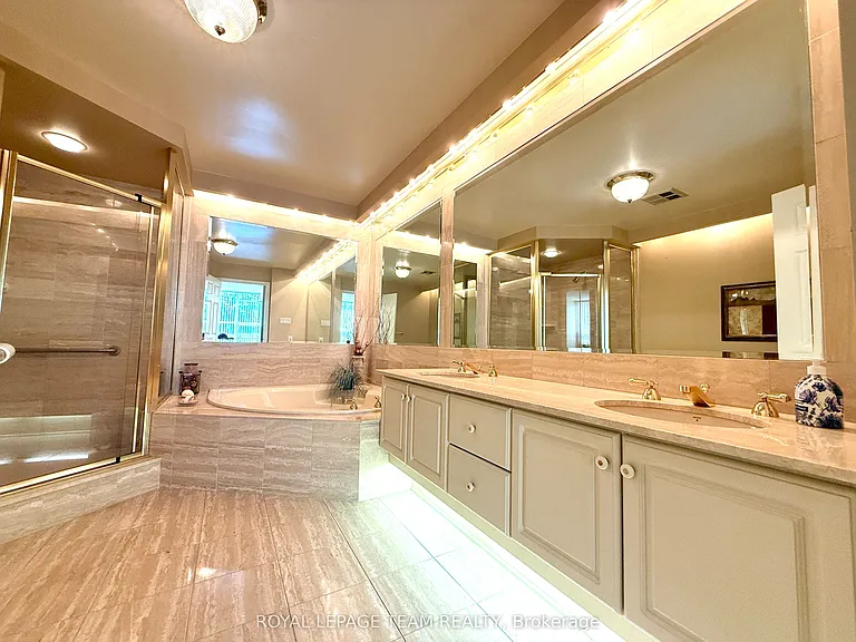 1480 Riverside Dr #205 — Photo 18