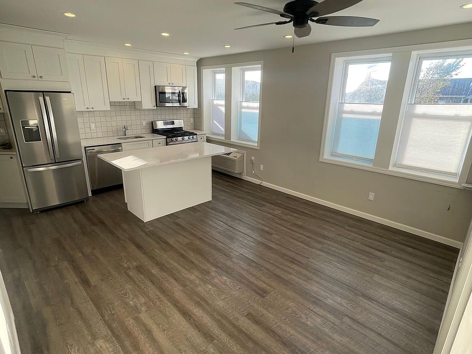 Kitchen and living room