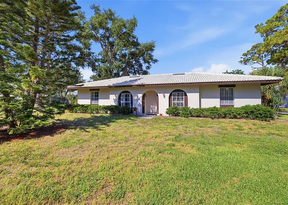 1st image of 404 OXFORD DRIVE #404