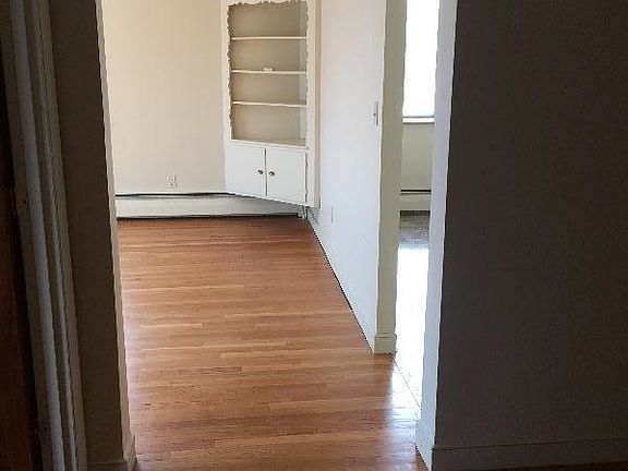 ~Pics from similar unit in this bldg