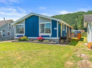 1134 Godfrey St, Raymond, WA 98577
