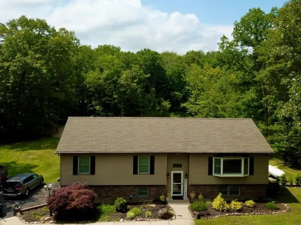 34 Fox Hollow Rd, Montague Twp., NJ 07827