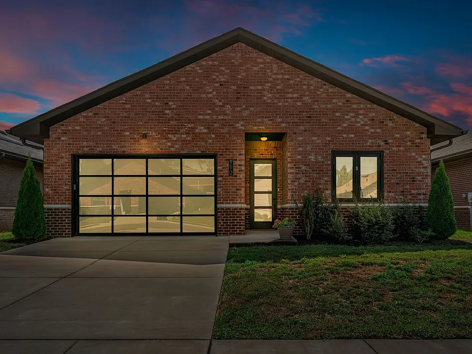 104 Clubhouse Bay