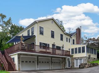 168 Peck Hill Rd, Woodbridge, CT 06525