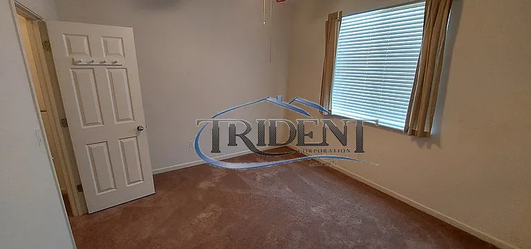 1941 Branding Iron Way — Photo 19