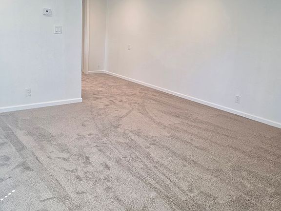 5th image of 850 Coleman Ave APT 14