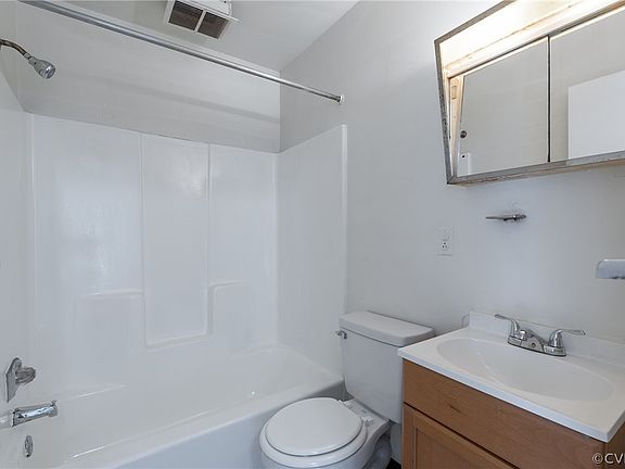 5th image of 2910 Chamberlayne Ave