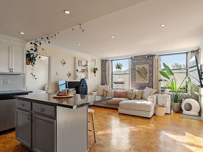 80 Foster St APT 410, Peabody, MA, 01960