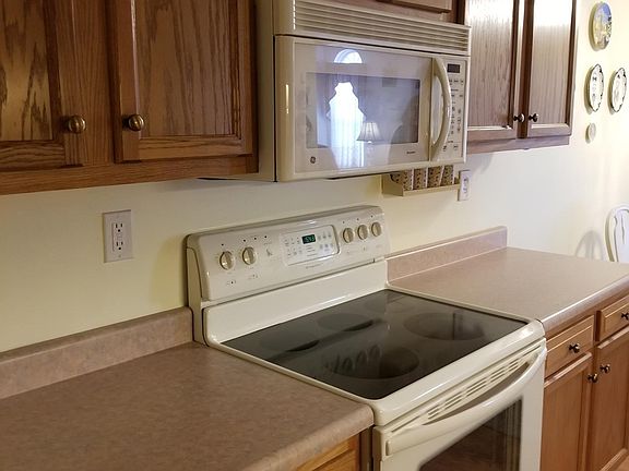 2nd image of 5216 Sandwood Pl