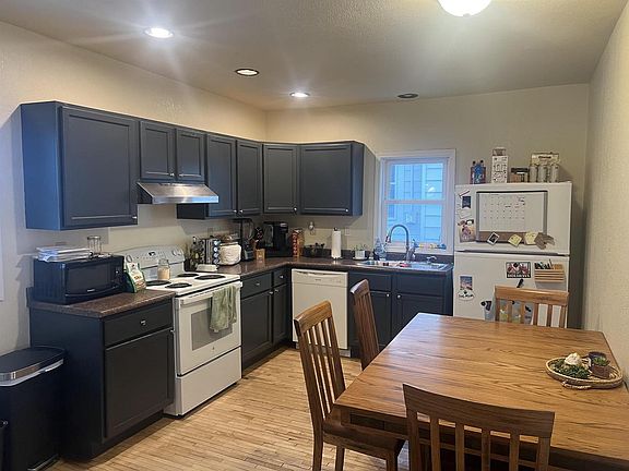 4th image of 325 WASHINGTON AVENUE