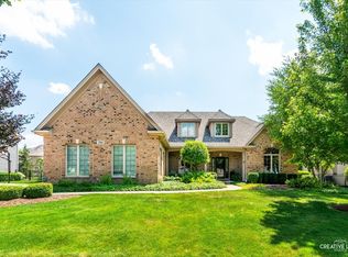 701 Ashton Ln, South Elgin, IL 60177