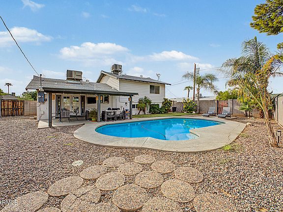 2nd image of 10835 N 39TH Street
