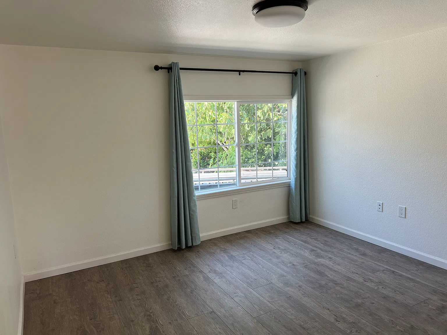 1 bed, $2,200 — Photo 3