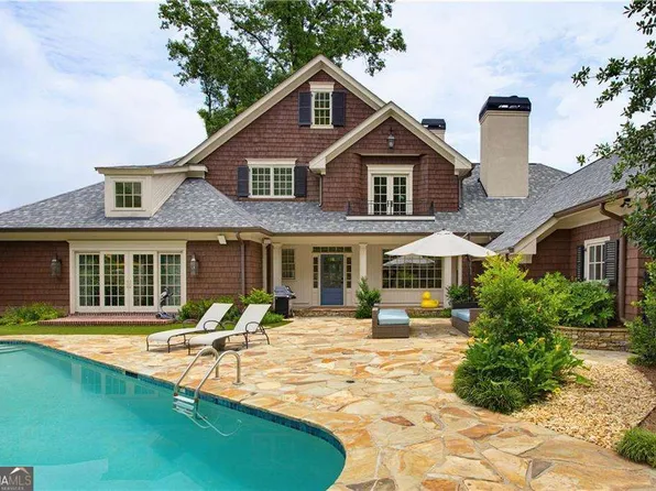 219 Little John Trl NE, Atlanta, GA 30309