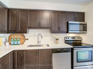 Silver Glen Blvd #37, Collingwood, ON L9Y 0G9