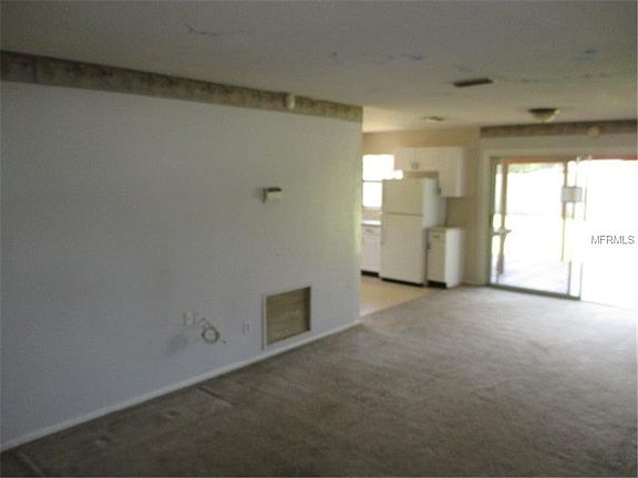 4th image of 6842 Criswell Ave N