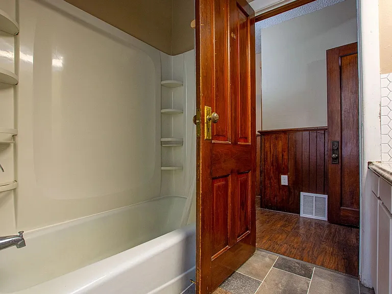 533 Park Ave #535 — Photo 18