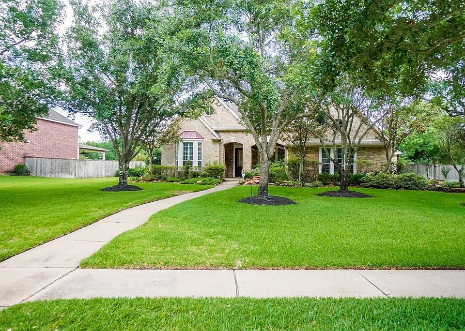 1st image of 2018 Anchor Lake Ln