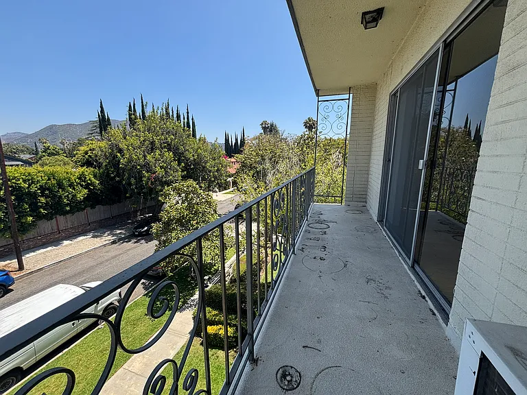 4441 Ponca Ave #H — Photo 16