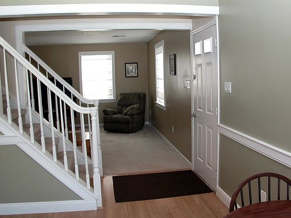 Entry (towards living room)