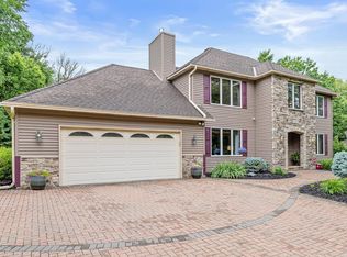 1567 Mallard Dr, Eagan, MN 55122